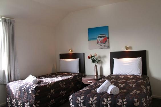 1-Bedroom Family Unit - Upstairs
