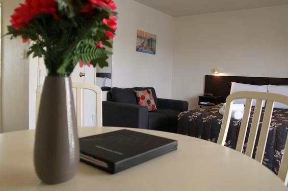 1-Bedroom Family Unit - Upstairs